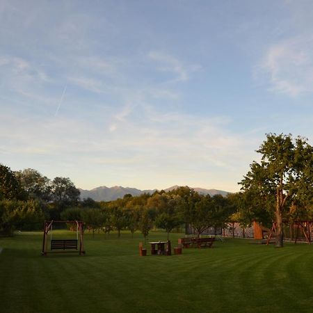 Skipension Jasna Pavčina Lehota Buitenkant foto