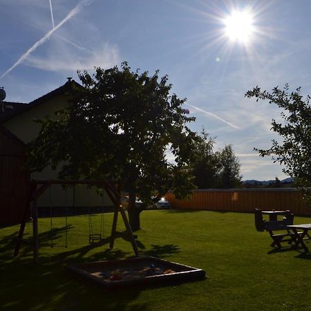 Skipension Jasna Pavčina Lehota Buitenkant foto