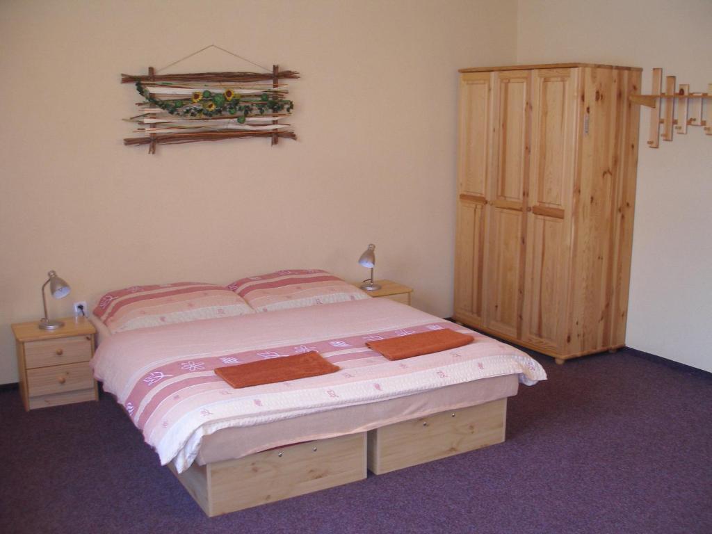 Skipension Jasna Pavčina Lehota Buitenkant foto
