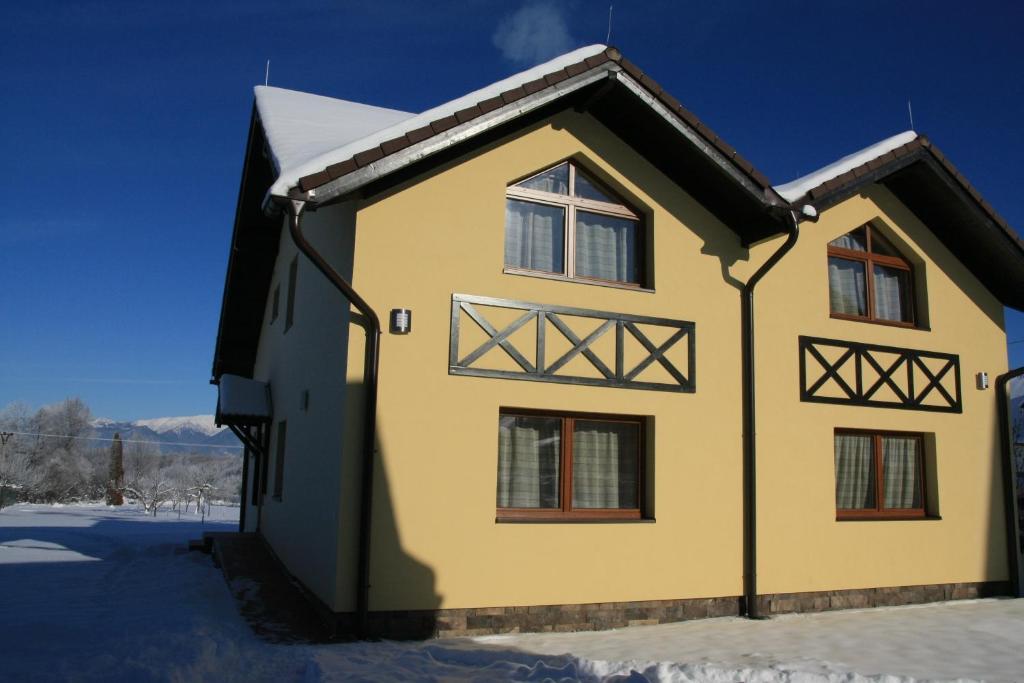 Skipension Jasna Pavčina Lehota Buitenkant foto