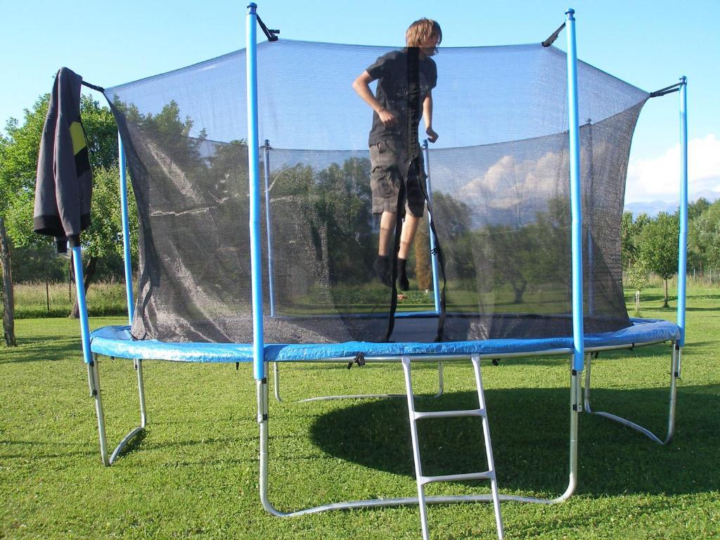 Skipension Jasna Pavčina Lehota Buitenkant foto