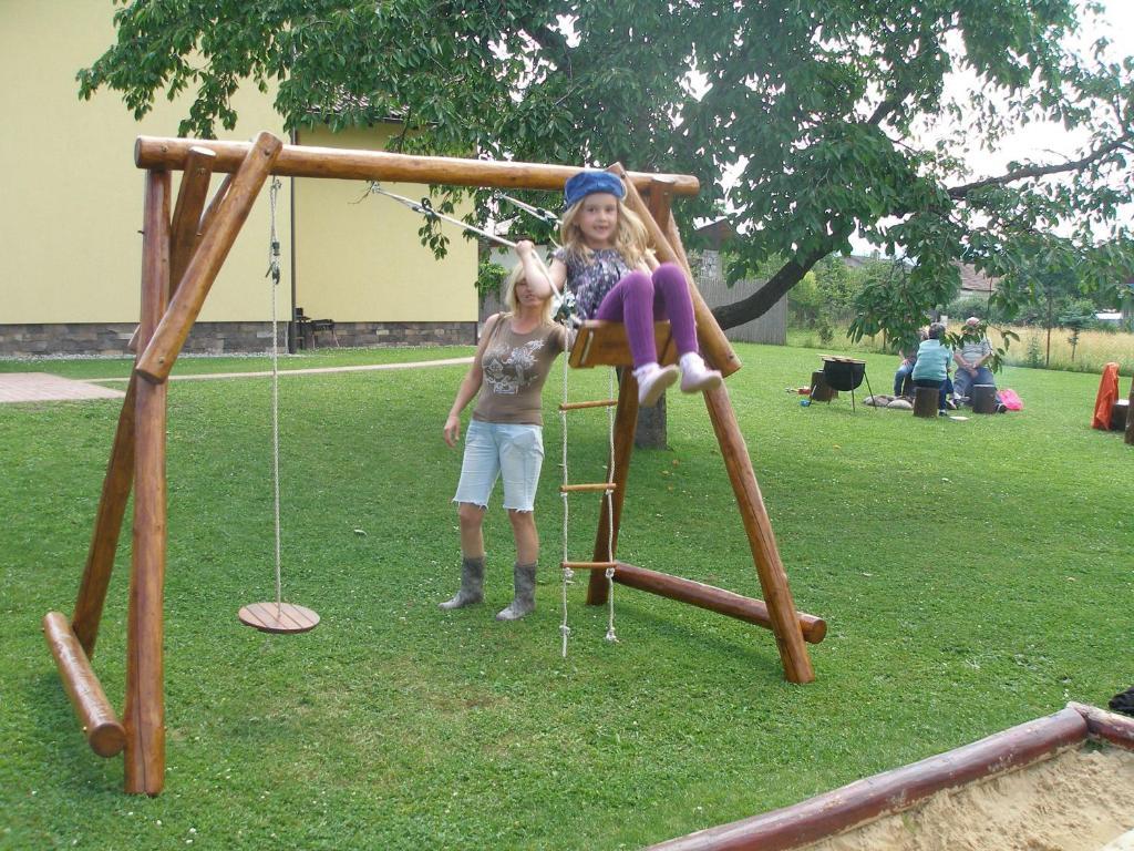 Skipension Jasna Pavčina Lehota Buitenkant foto