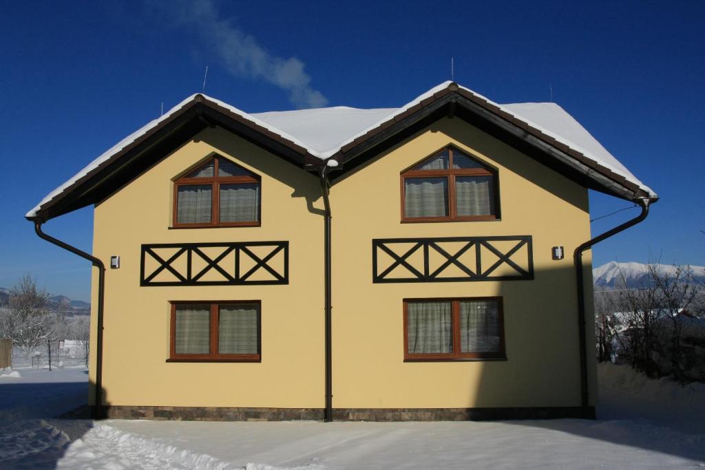 Skipension Jasna Pavčina Lehota Buitenkant foto
